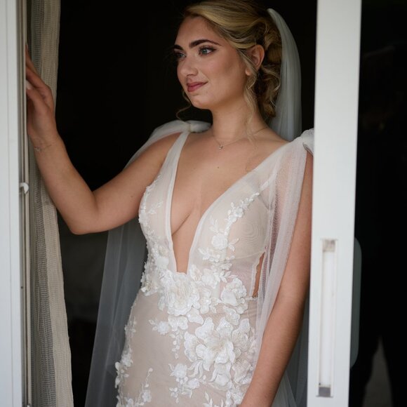 G-104 Galia Lahav Wedding Dress - Picture 4 of 6